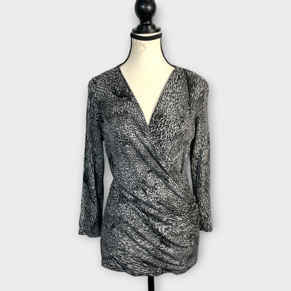 MAX MARA Faux Wrap Top LARGE Fitted Animal Print Career Capsule Monochrome EUC